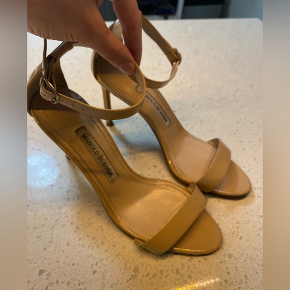 Manolo Blahnik Chaos Taupe heels. - Picture 2 of 6